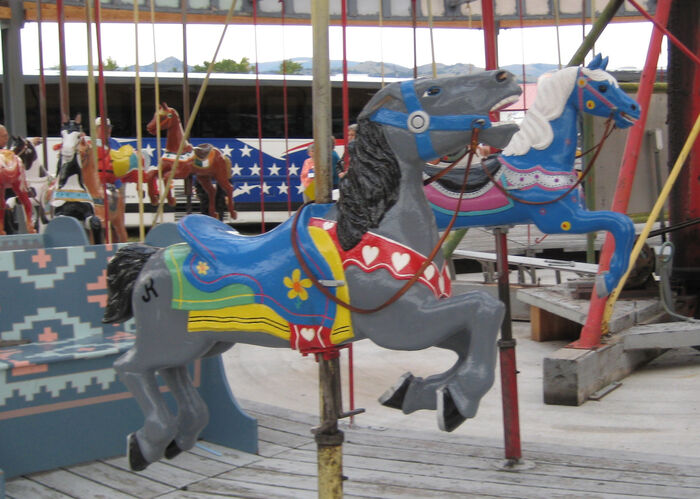 Click to display the next picture