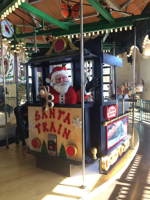 National Carousel Association Kingsport Carousel Santa Train Chariot